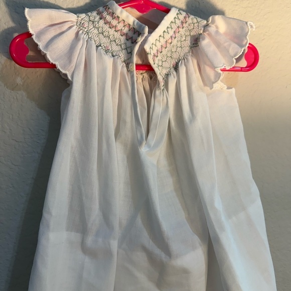 Pink,Green and White Bishop Smocked Dress - No Tags - approx 9-12 Months Vintage - Picture 4 of 5